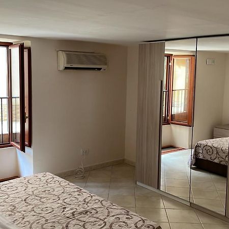 Casa Emilia Apartment Naples Luaran gambar