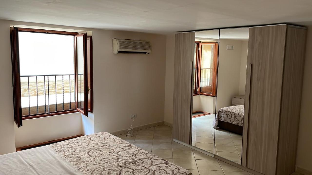 Casa Emilia Apartment Naples Luaran gambar